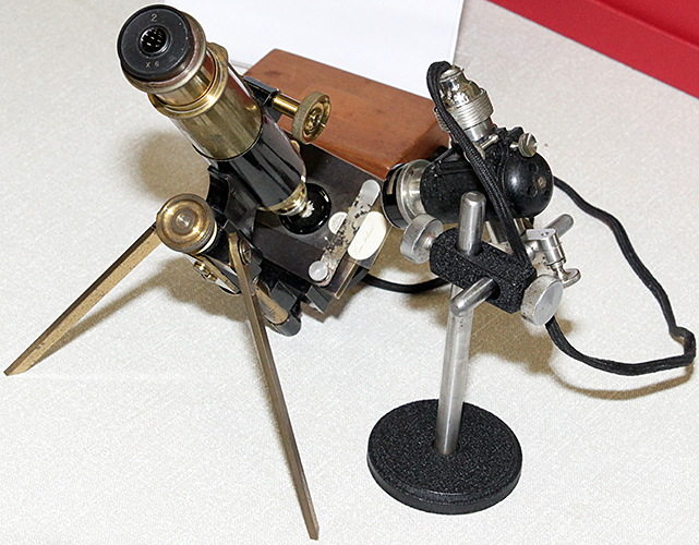 Watson Field portable microscope