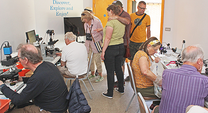 Visitors and Quekett members in the Discovery Centre