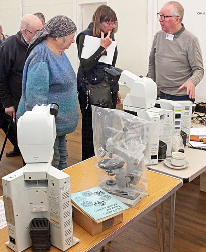 Gordon Brown trying to sell Olympus BX microscopes