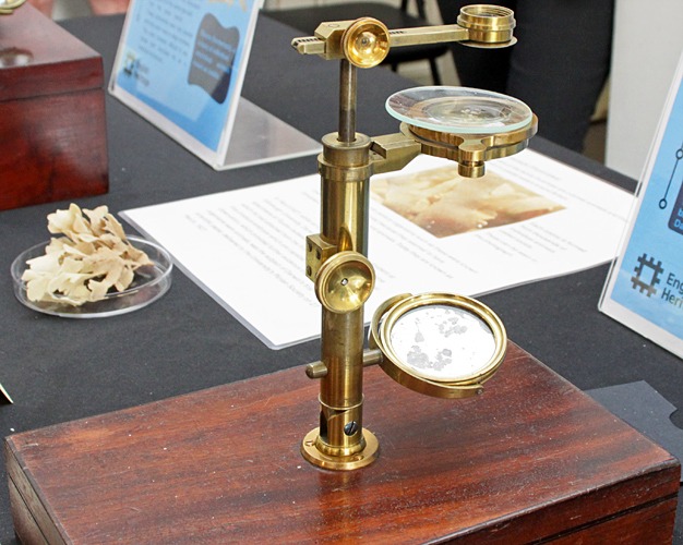 Bancks Simple Microscope